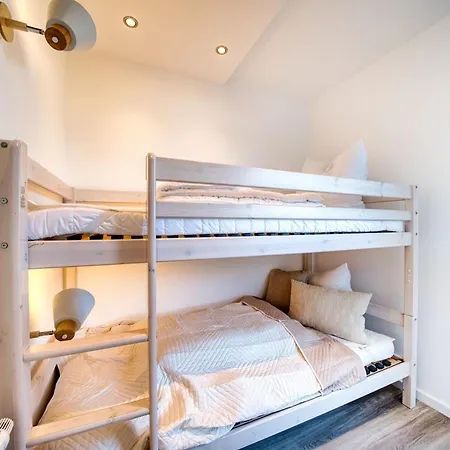- Haus B, App 0b0302 Heiligenhafen